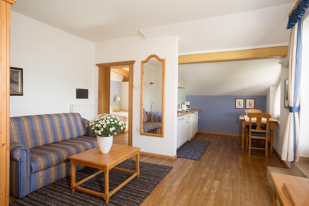 Residence Volkmar Postal / Burgstall Zewnętrze zdjęcie
